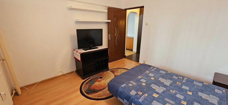 Nicolae Grigorescu, metrou Titan, et.1, bl. reabilitat, prima inchiriere